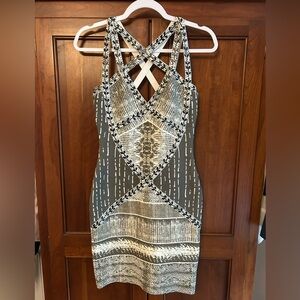 Sara Boo Cut Out Halter dress size S. Bandage style Bodycon dress. White/black.